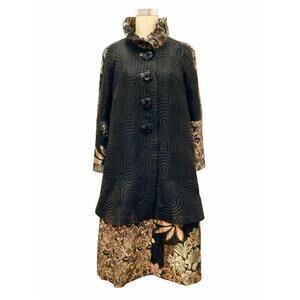 NEW AN REN long coat in black
